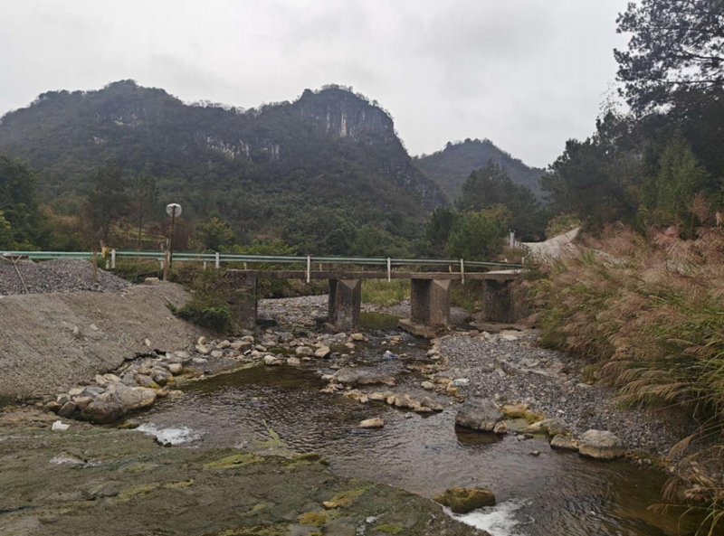 跳等橋改造前。