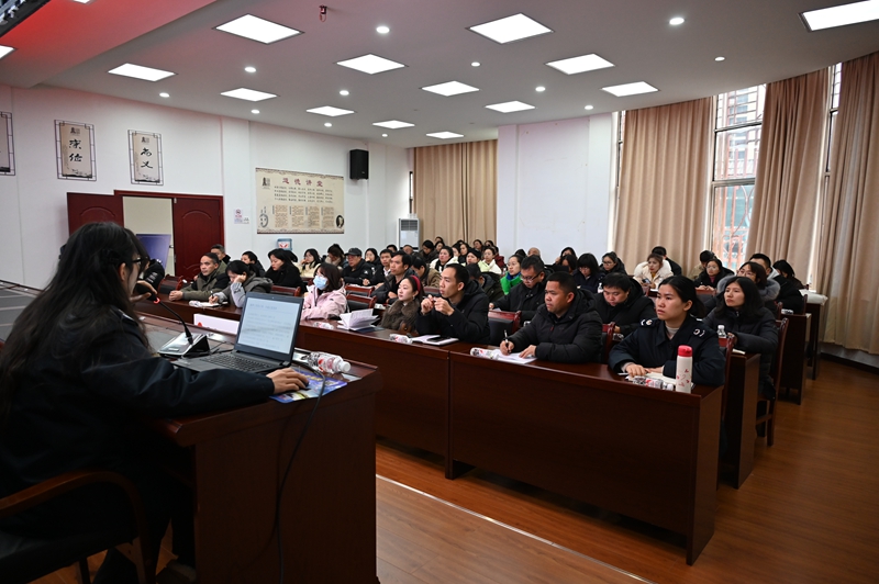 三都税务：靶向辅导解难题 合规申报筑防线。