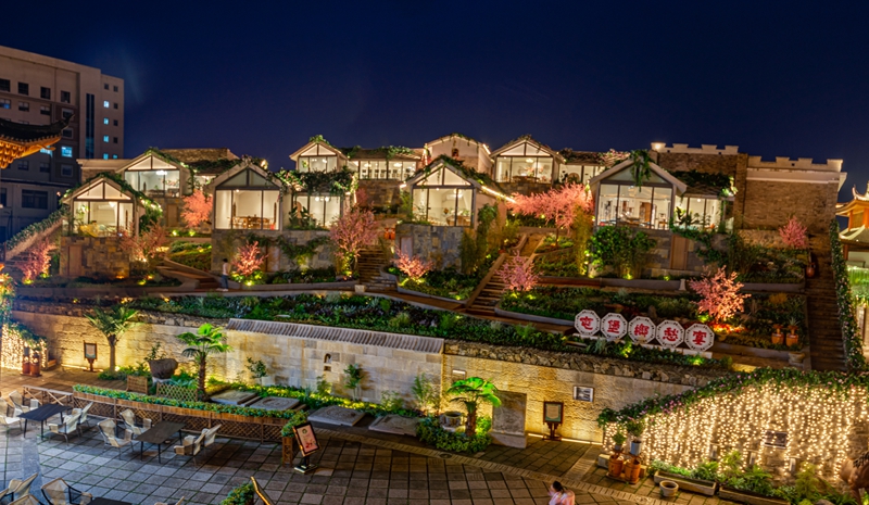 8 屯堡鄉愁宴。湯玲玲  攝  .jpg