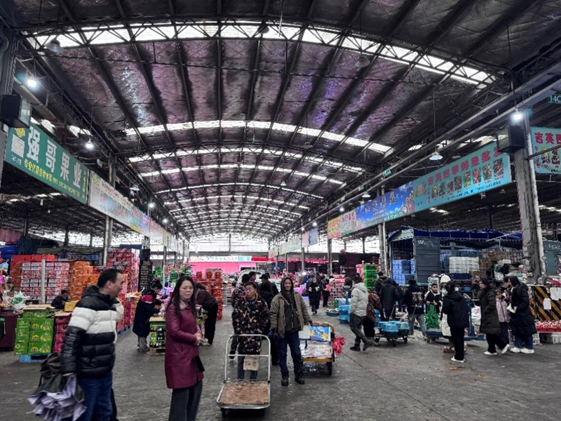 物流園交易繁忙。