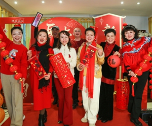 贵州遵义：十年家春晚