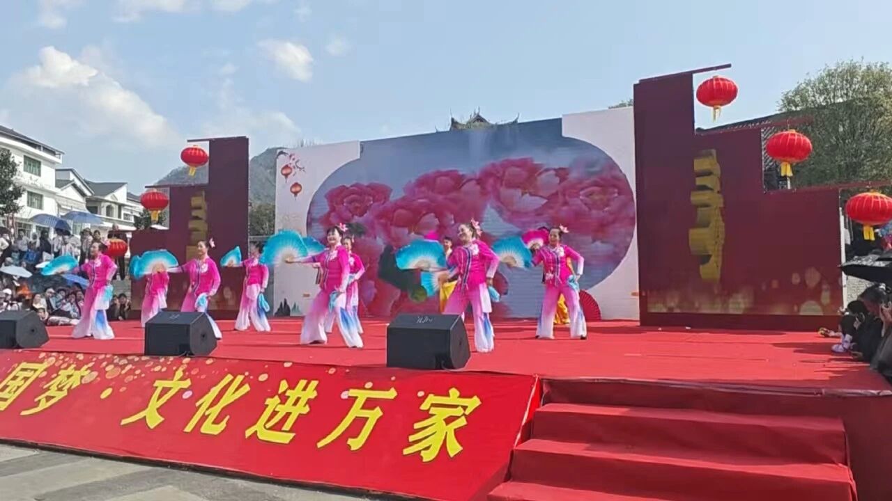 圖為開幕式現場。