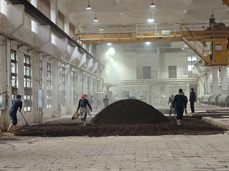 仁懷醬香酒庄生產車間 。