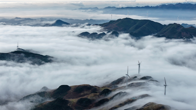 3月10日，在貴州省畢節市赫章縣阿西裡西·韭菜坪景區拍攝的雲海景觀。