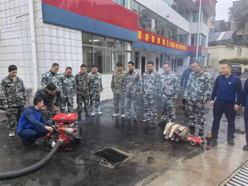 消防輪訓現場。任思宇攝