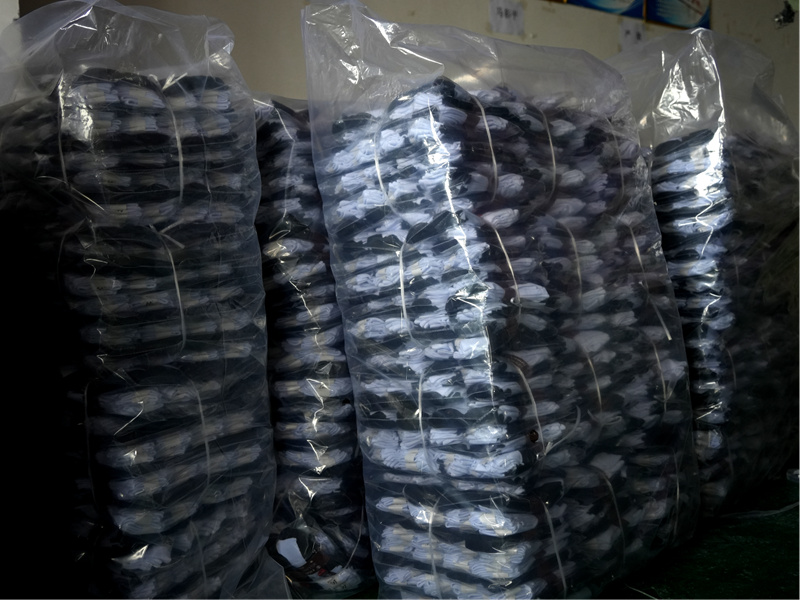 奋力冲刺一季度 外贸企业生产忙。