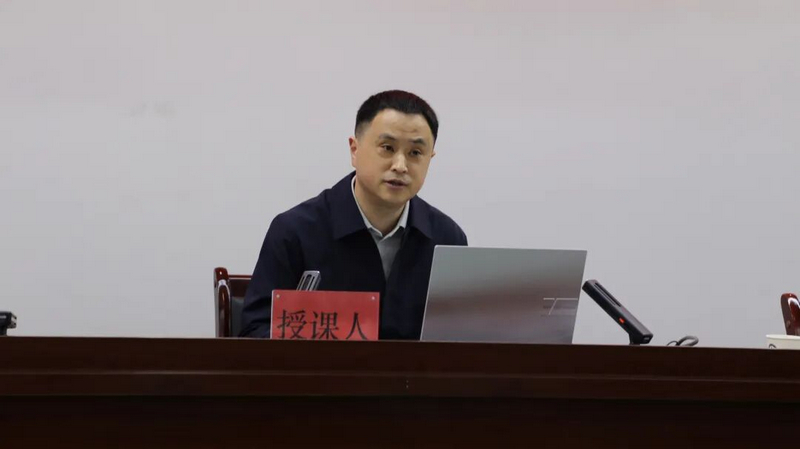 貴州省市場監管局楊兵同志作交流分享。