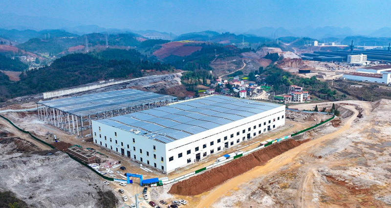 抓项目 拼进度 强保障 全力推动重大项目建设。