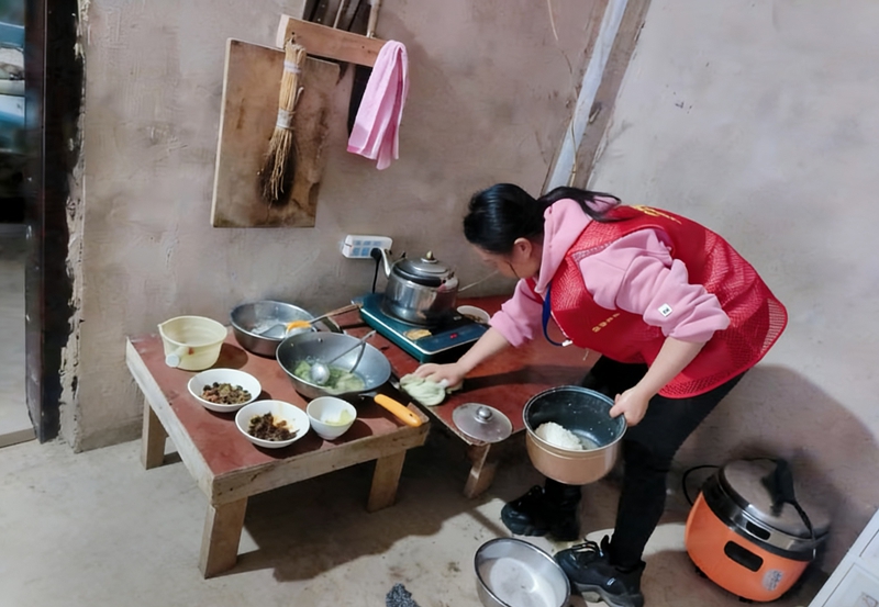 “村嫂”上门服务.jpg