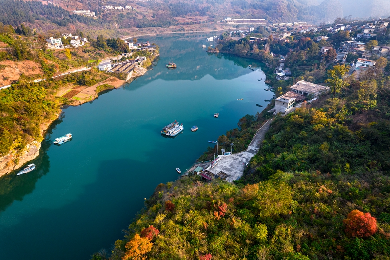 乌江上游六广河段河清岸美。史开心 摄