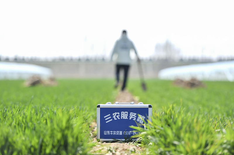 贵州磷化集团以“优质产品+专业服务”的保供担当，把“服务三农”的承诺写在大地上。