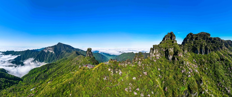 上春山 赏奇峰 贵州梵净山迎登山热潮上春山 赏奇峰 贵州梵净山迎登山热潮.jpg