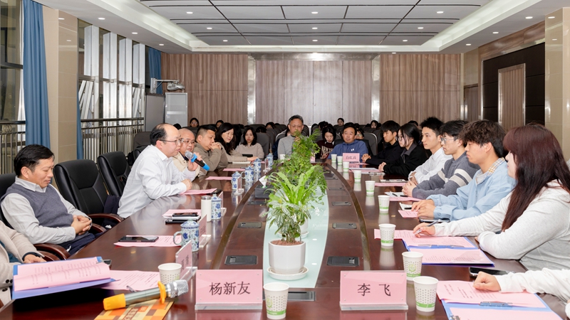 交流会会场。.jpg