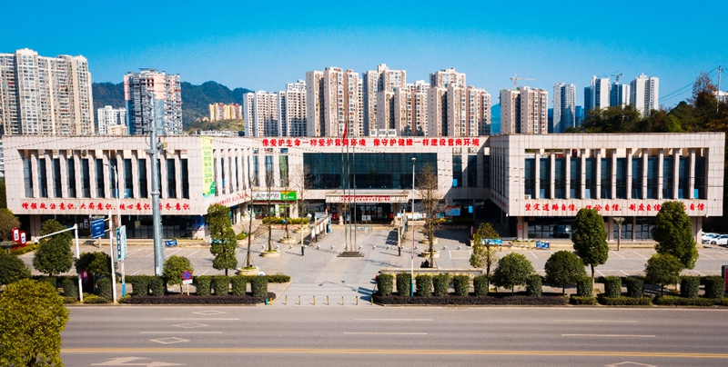 习水县政务大厅全景。习水县融媒体中心供图.jpg