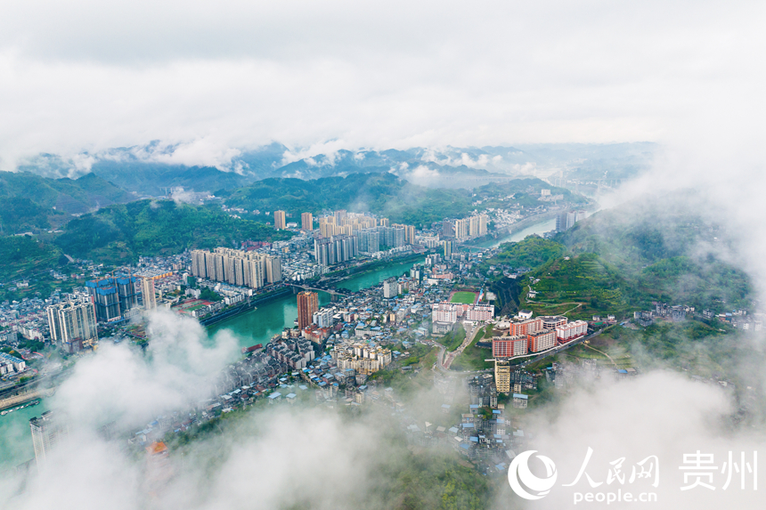 贵州沿河：青山绿水入画来