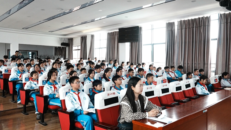 安顺经开区社会事务管理局组织开展国家安全教育进校园活动.jpg
