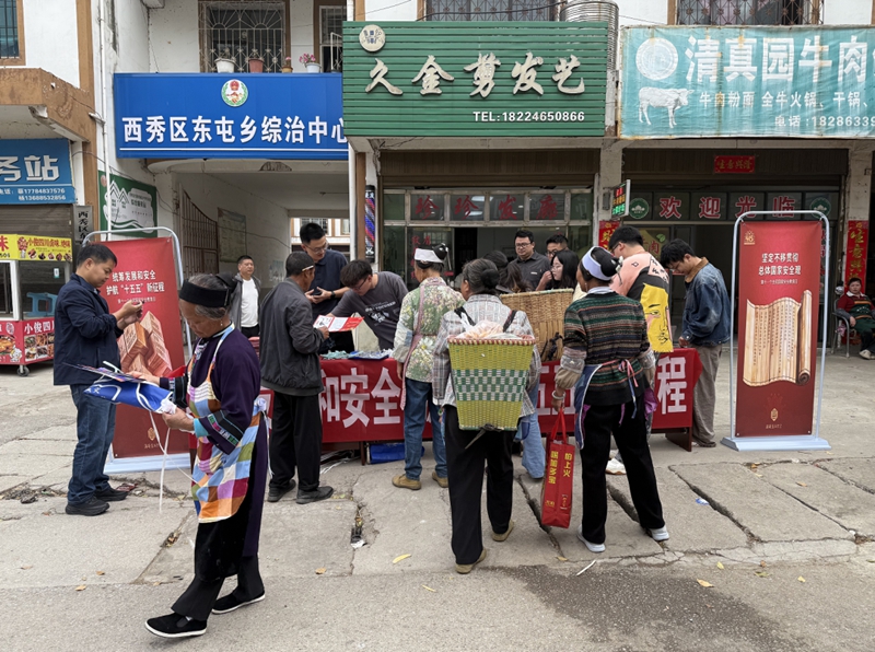 活动现场 (1).jpg