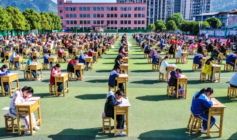 貴州沿河：370多名中小學師生參與書畫比賽
