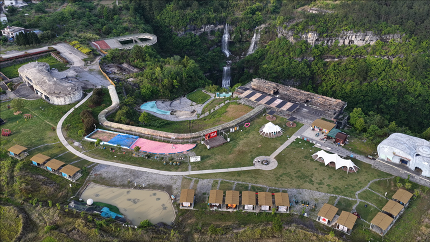 独山贰拾柒度山宿邀您共赴休闲之约。