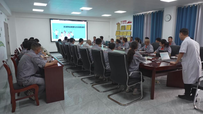 福泉市中医医院开展职业病体检延伸服务，为企业提供上门体检服务。