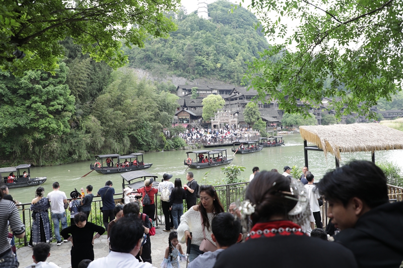 乌江寨白天景色 (3).JPG