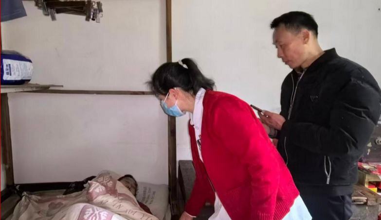 贵州：“健康敲门行动”把医疗服务送到床头