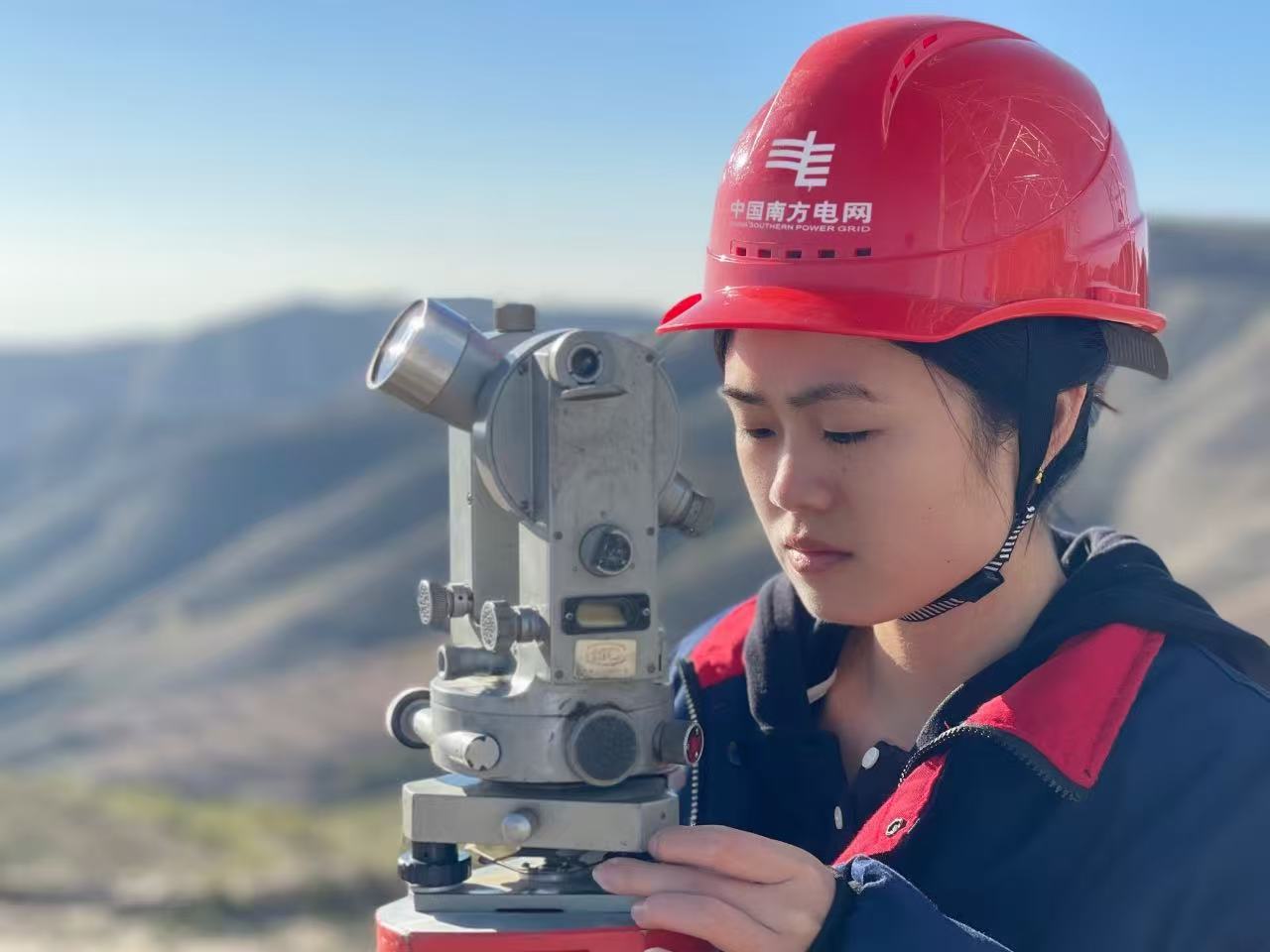 李明株以女性的細膩嚴謹把控技術細節。