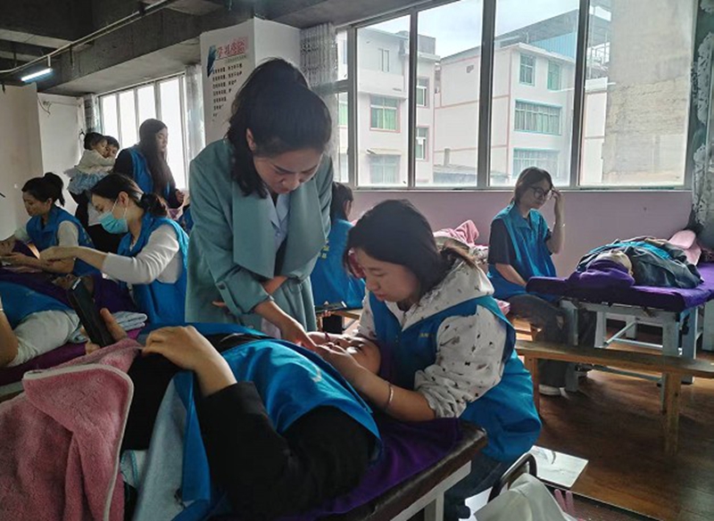 手把手指導.jpg