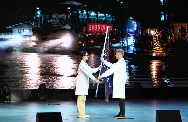 演出现场。刘冰荻摄.jpg