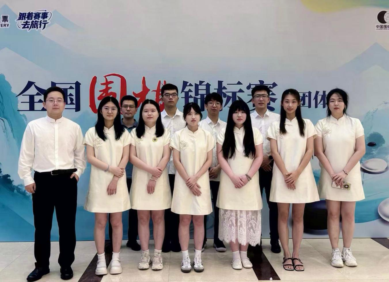 参赛团队。