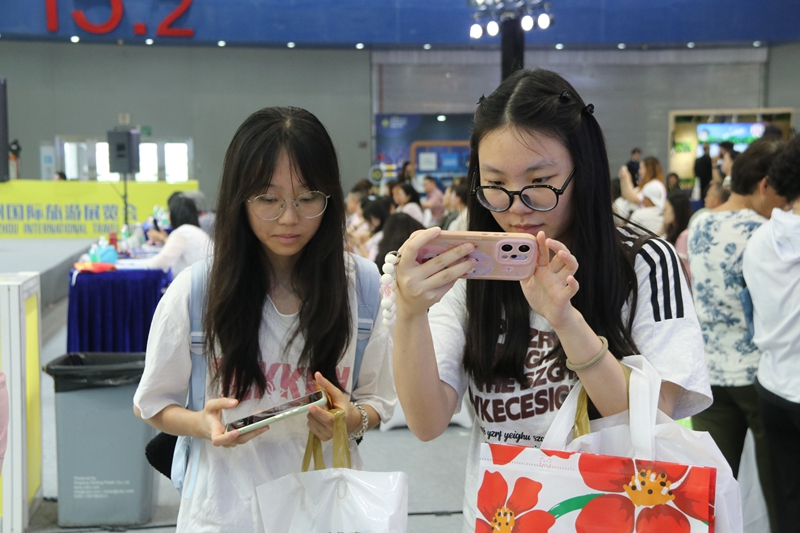 贵州独山文旅产品惊艳亮相2026广州国际旅游展。