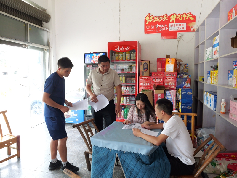 平头镇常态化开展防灾减灾知识宣传.JPG