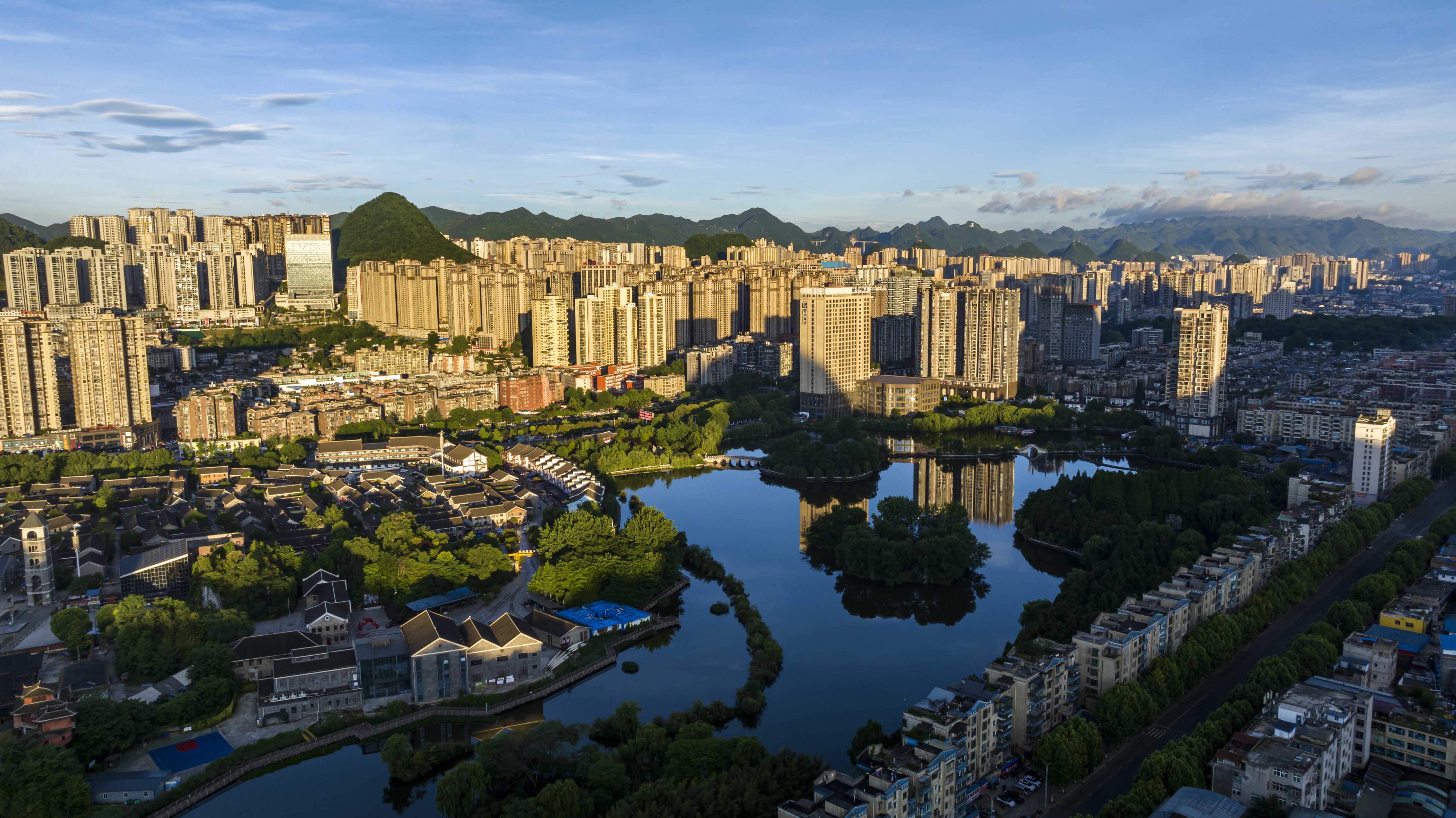 钟山城市风光