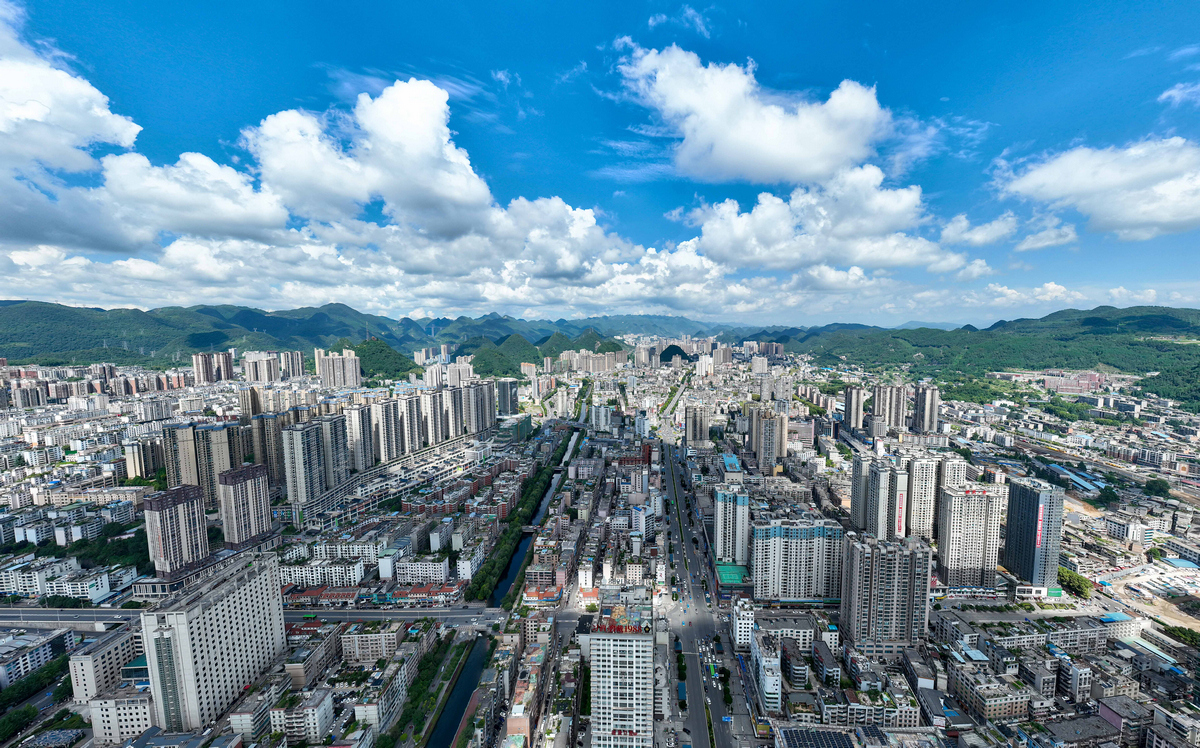 钟山城市风光