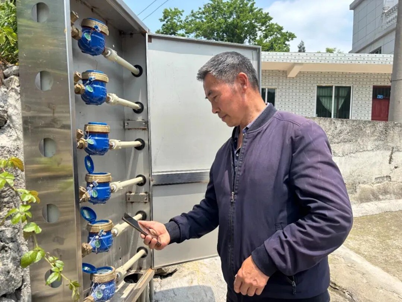 3、风水镇泡通村安全饮水巩固提升建设项目 。