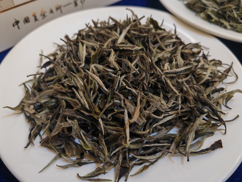 金沙金丝白。