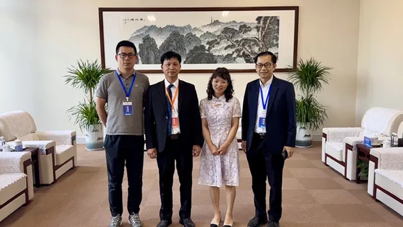 貴陽幼高專代表團赴濟南參加產教協同校企共進職業教育發展會議。