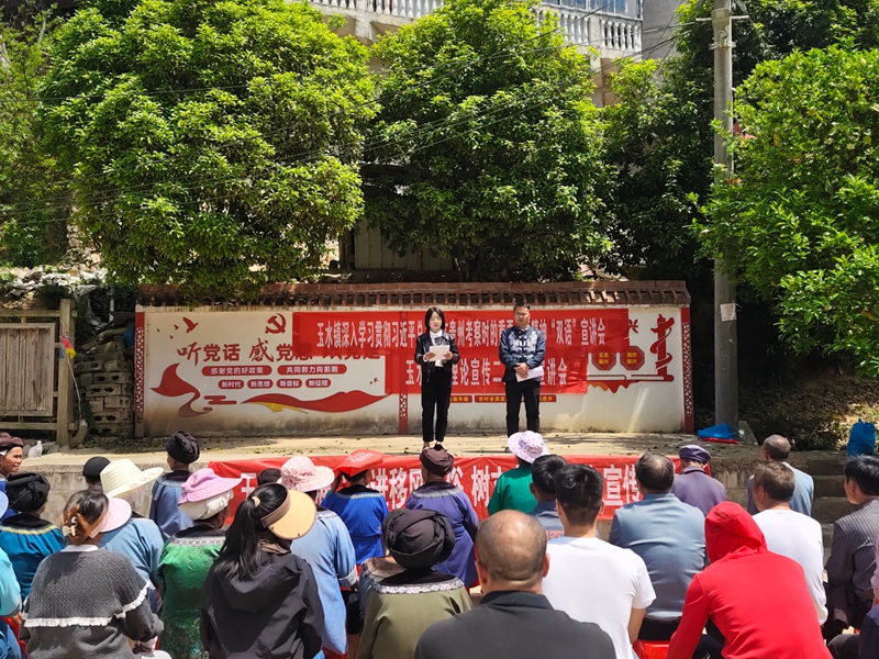 独山县以“三治融合”破旧俗焕新风。