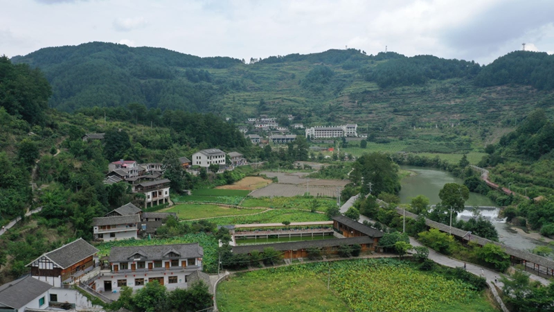 宜居和美乡村。