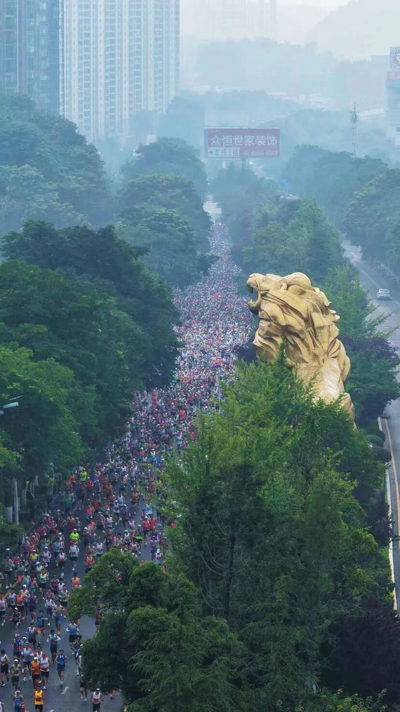  观山大桥段贵马现场。