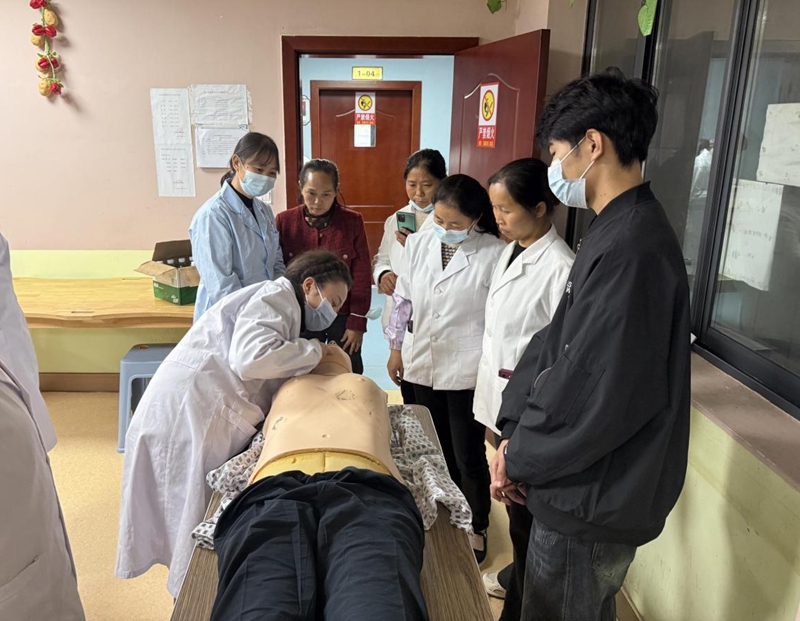 仁怀“全链式整合照护”:筑牢失能老年人健康屏障(图2)