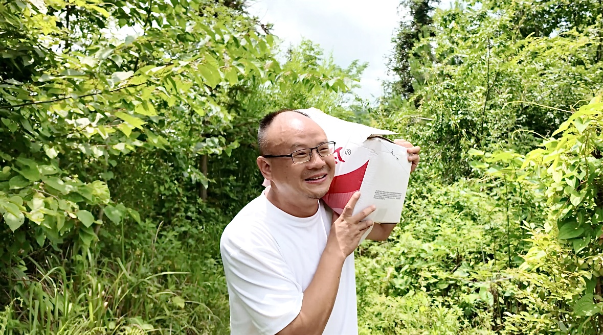 独山县驻村第一书记群像记。