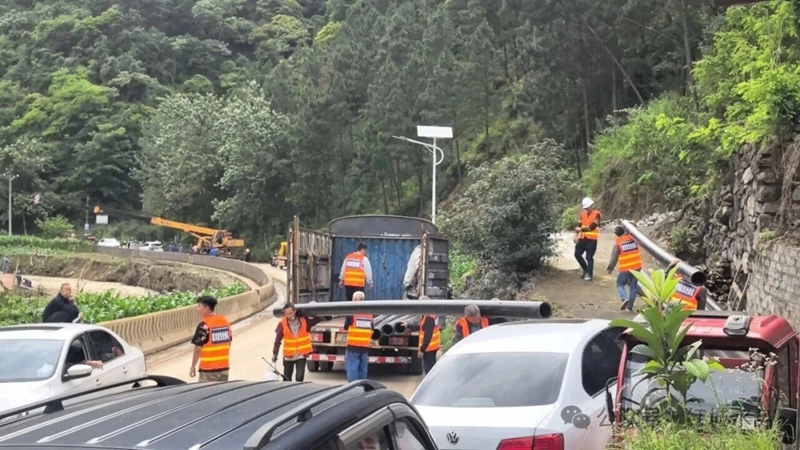 红花岗区闻汛保障万名群众供水安全。