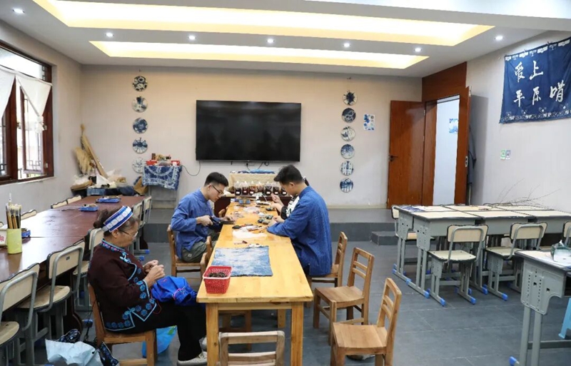 平原哨非遗工坊。