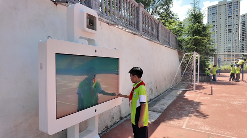 科技赋能校园体育!习水县第八小学投用智慧体育检测设备(图2)