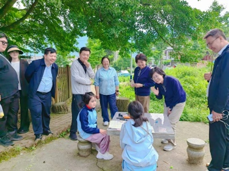 4.暖心交流.jpg