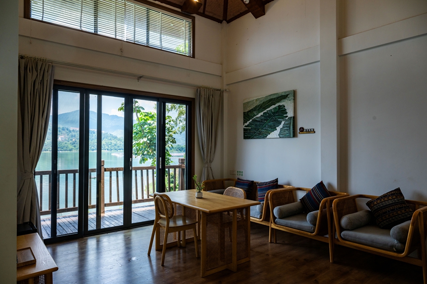 栖居棕榈岛，邂逅夏日浪漫。