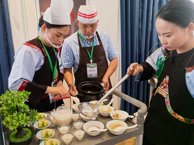 一道药膳“烹”出康养产业链!黔西南州:让旅居更有滋有“味”(图4)