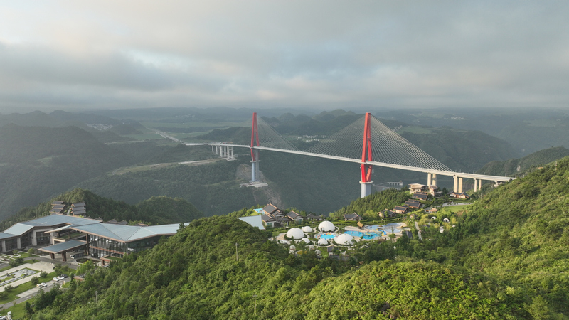龍裡河大橋景觀。