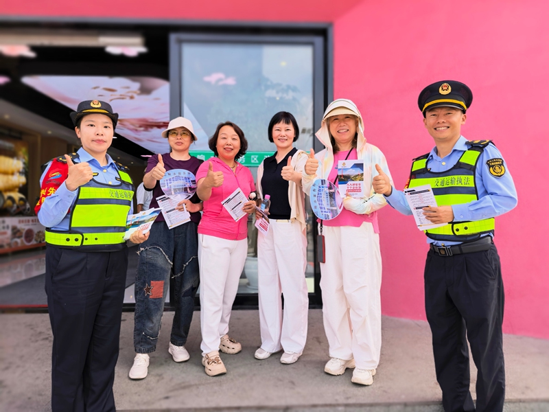3 图为活动现场